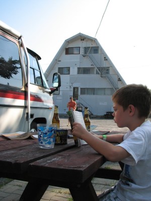 Brossard Canada, Mile&nbsp;1046