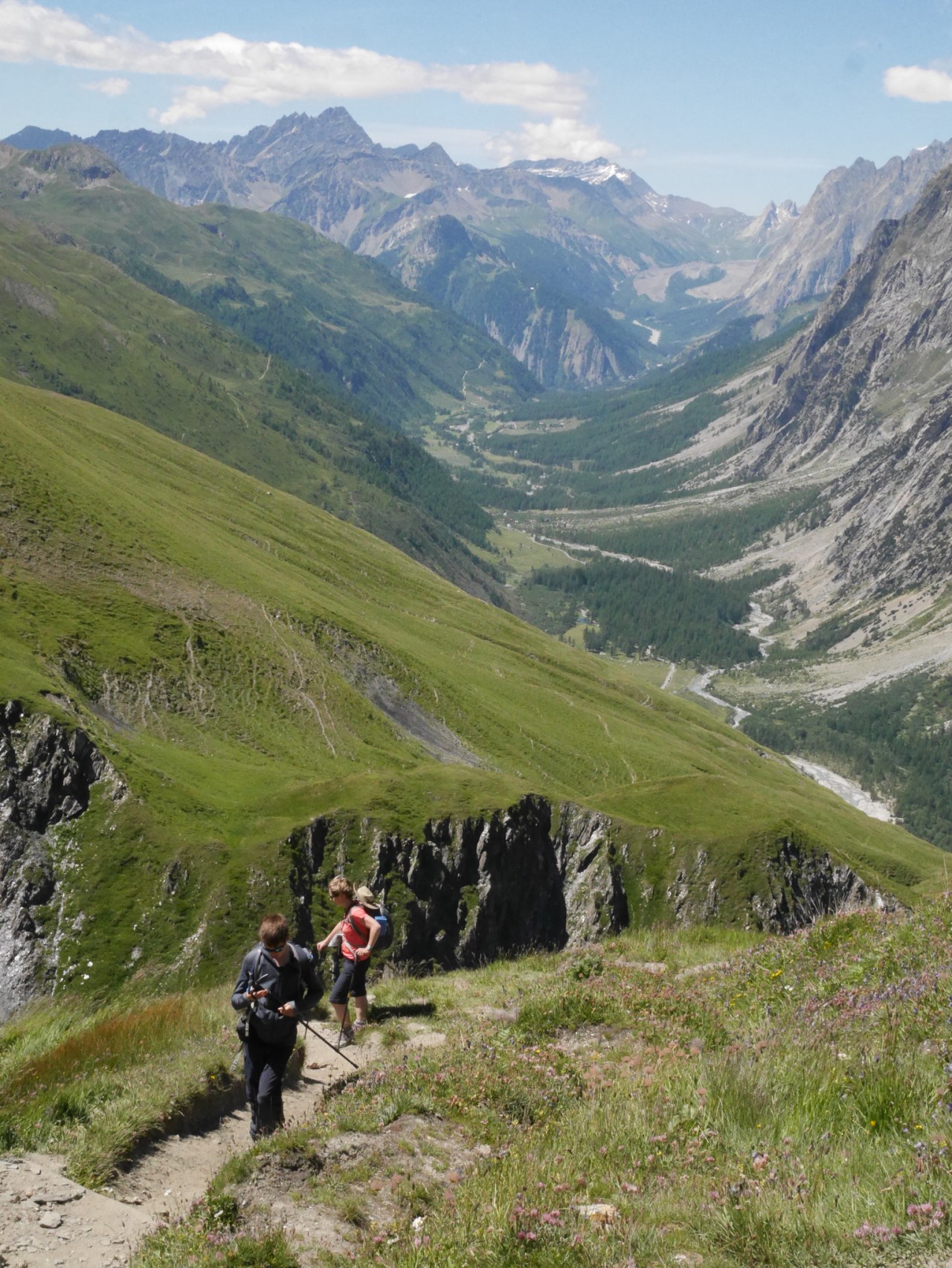 Rifugio Bonatti to La&nbsp;Fouly